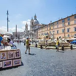 Ideal D'ascanio, Piazza Navona